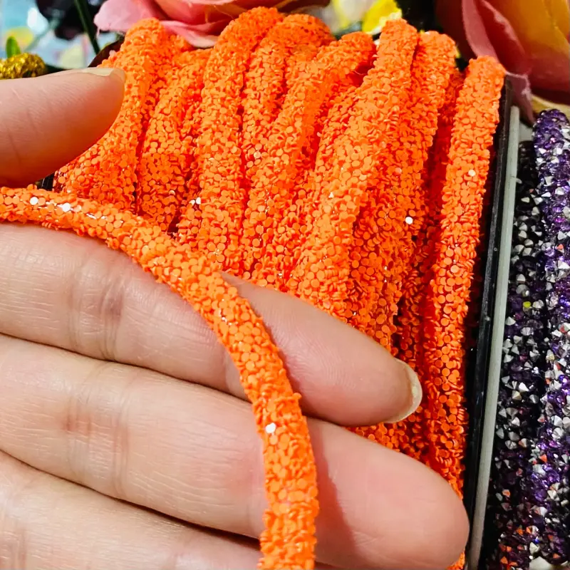 Tubo de Gliter/Paetê de 6mm com 1 metro Cor - LARANJA NEON