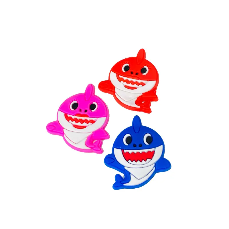 Aplique de Silicone Emborrachado Baby Shark Rosa  3,5cm X 3cm - Rosa Neon
