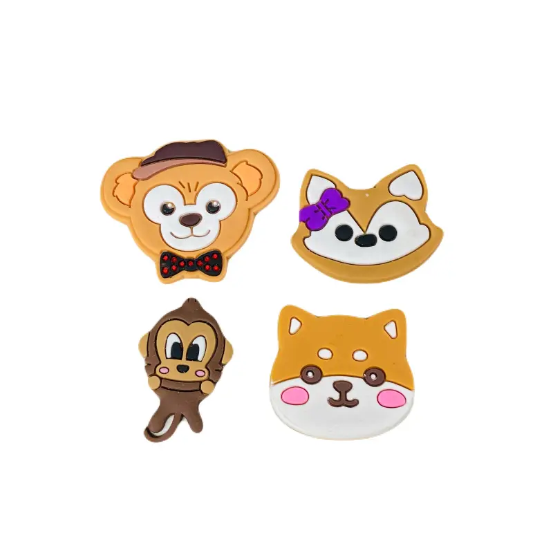Aplique de Silicone Emborrachado Animal Raposa Laço Roxo 3cm X 3cm - Marron Claro