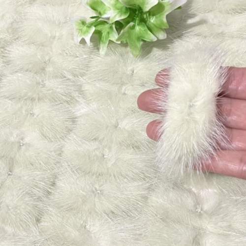 Pompom Bigode de Pelúcia - Verde Candy